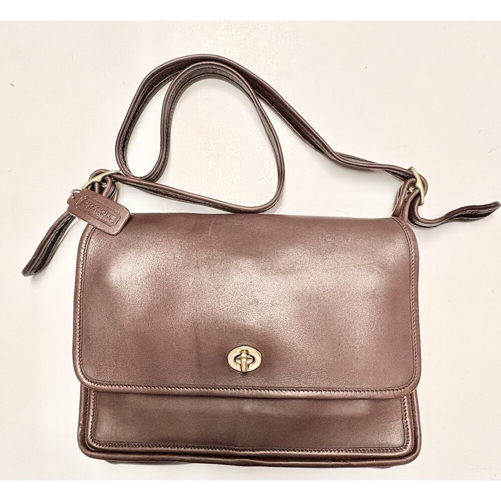 Coach Ridgefield Flap Crossbody Bag Mahogany Brown 9812 1999 Glove Leather See